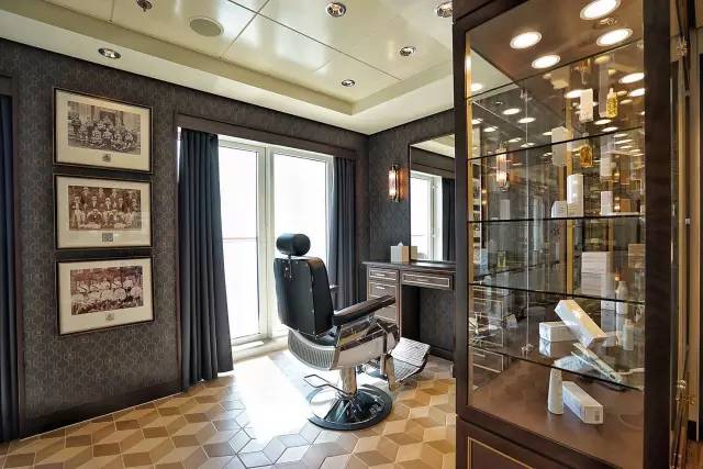 这个传说中的豪华游轮，竟然和我同一天生日