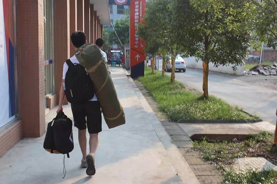 在蒙顶山的守候,蒙顶山晚上