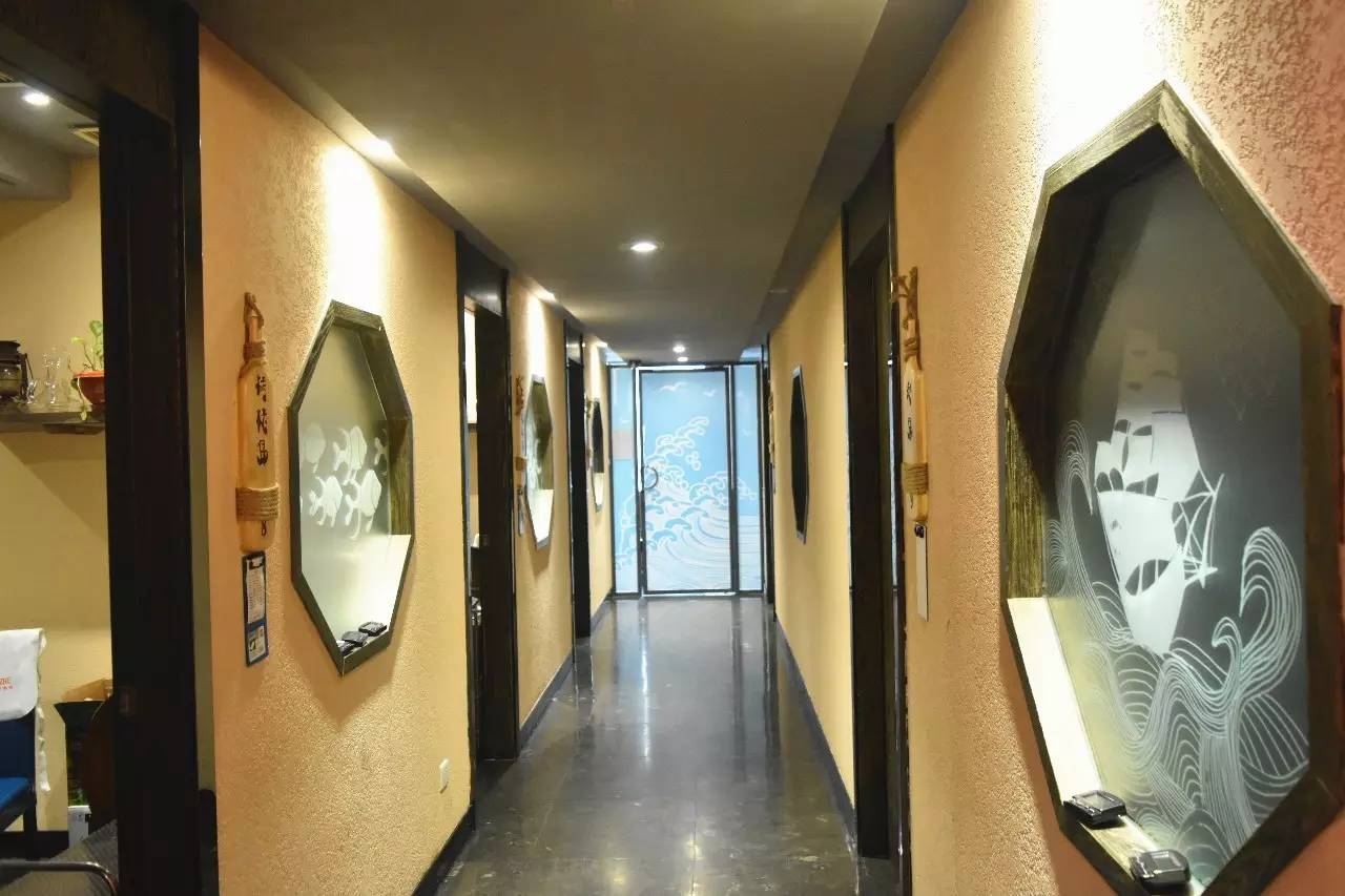 不得了！曾经征服过普京大大的美食，轰动了整条香港路！