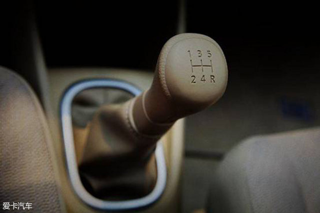 后驱车如果打滑怎么解决,后驱车雨天容易打滑怎么办