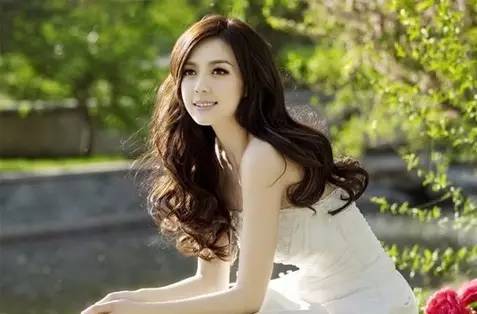 贵州有哪些著名的女明星,贵州最美丽的十大女明星