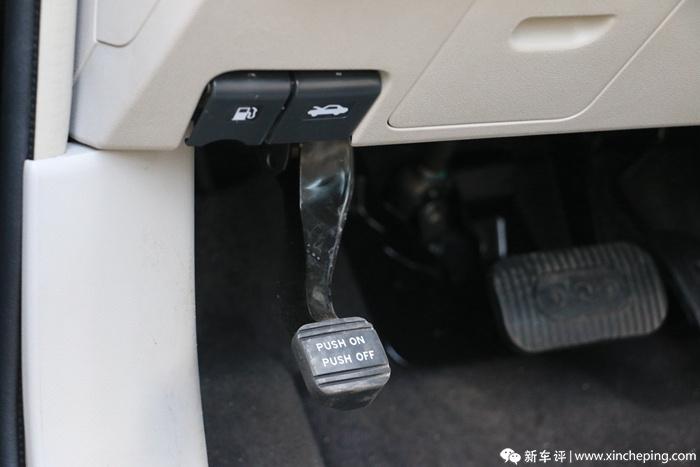 16款东风风神a60手动尊贵版,2016年东风风神a601.6自动豪华版