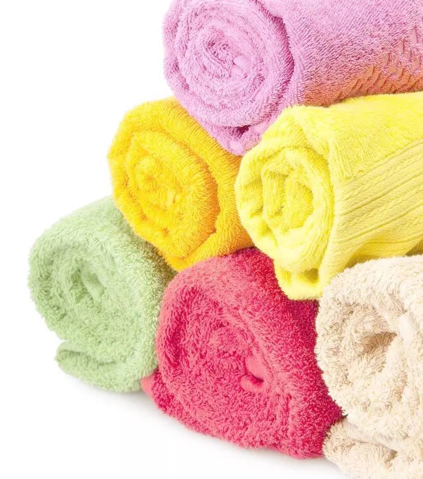 毛巾怎么用才不会发霉,毛巾容易滋生细菌用久了还会变异