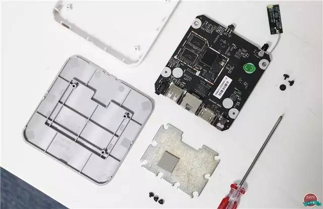 创维盒子h4401拆机,创维盒子拆解