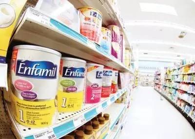 加拿*奶大**粉太火！男子在温东雇人偷奶粉，全部销往中国