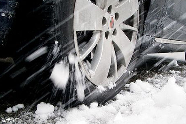 后驱车如果打滑怎么解决,后驱车雨天容易打滑怎么办