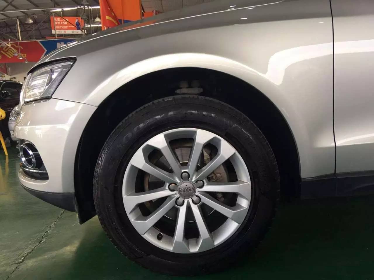 中山奥迪q5落地价,中山最新款奥迪q5最低价格