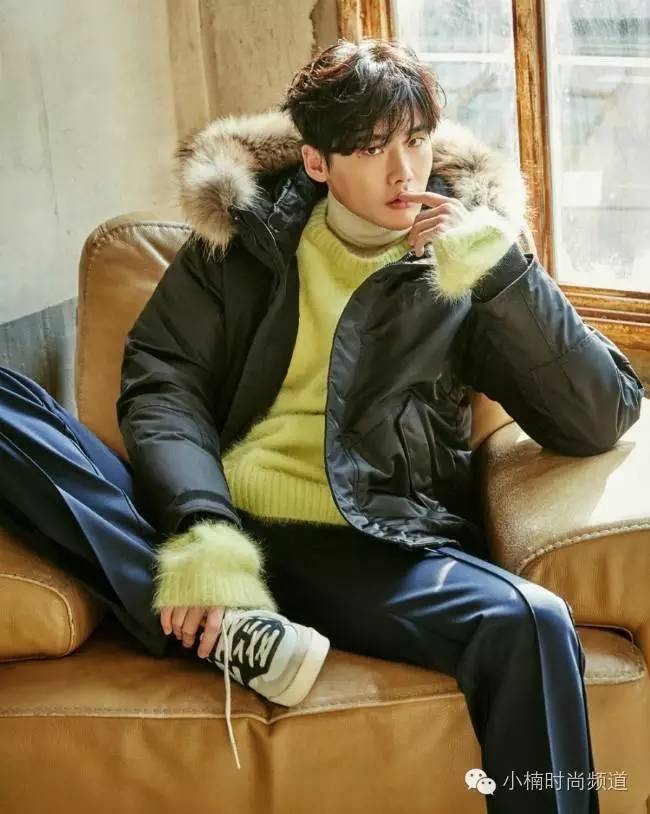 韩系穿搭男生冬季李钟硕,李钟硕韩国暖男