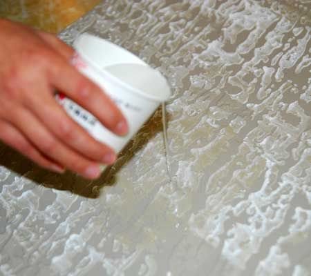 卫生间墙面瓷砖掉瓷如何补救,卫生间瓷砖破损渗水