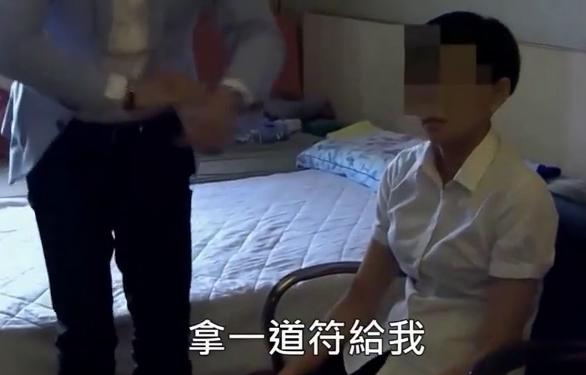 女子半夜自拍恐怖灵异,灵异事件晚上街道