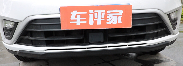 肯定成绩的同时认清自身差距,肯定优点指出不足提出希望