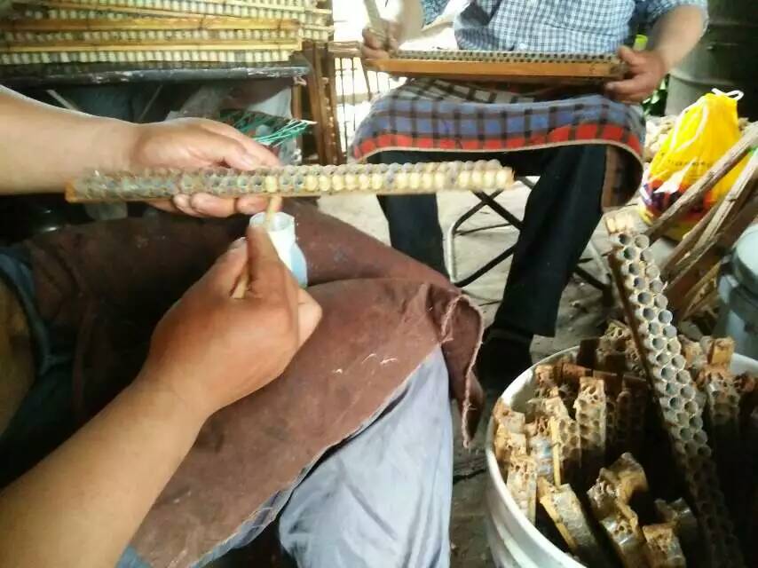 蜂王浆在护肤品里的功效与作用,蜂王浆护肤品对皮肤的作用与功效