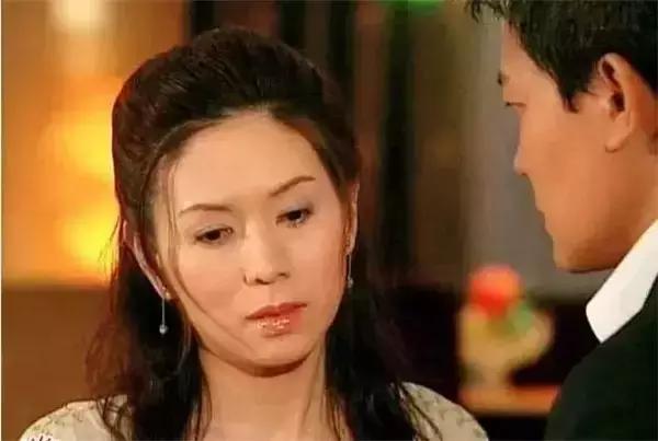 周星驰回忆心酸故事,周星驰年轻时为了事业放弃爱情