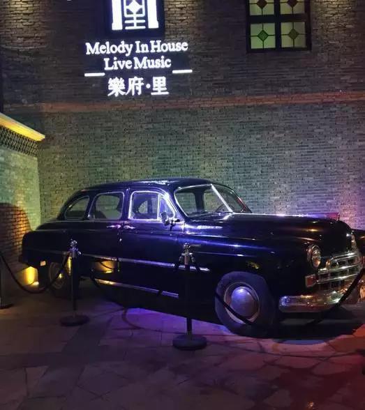 贵阳的冬天象春天一样暖和,贵阳的冬天只需要一场雨