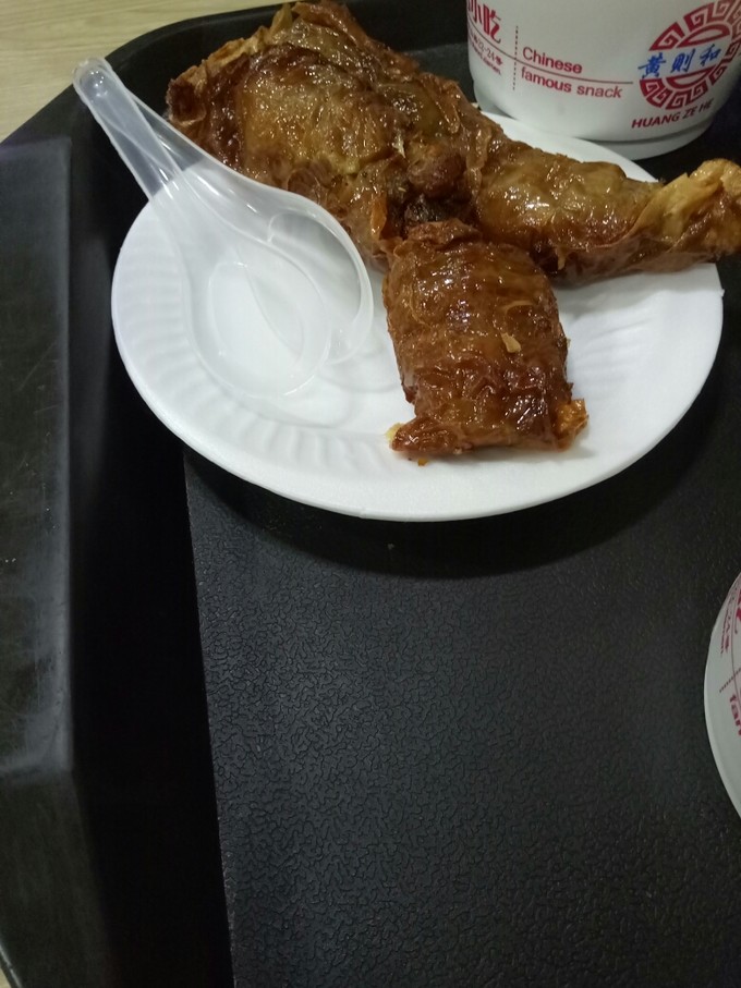 离开睁眼闭眼看见的城市，来到十一月小清新的厦门