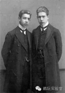 史上最开挂兄弟:灭法国拿奥运银牌,撕逼爱因斯坦拿诺奖