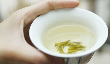 留在心尖儿上的那杯西湖龙井茶！