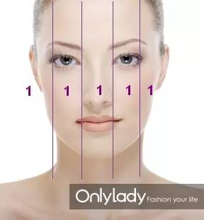 女子花4万块整容把嘴都整歪了,美国女子花76万整容