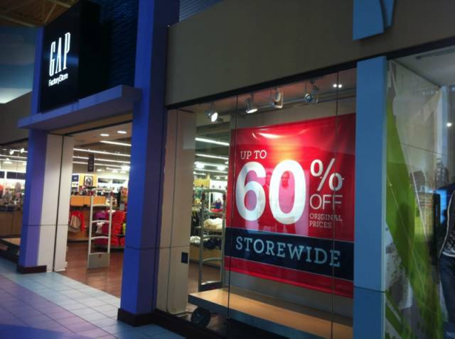 最惨国民品牌：连续7季收入下滑，关店数百：不加快速度会被干死