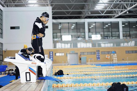 特色课程游泳课内容,隐藏的体育课