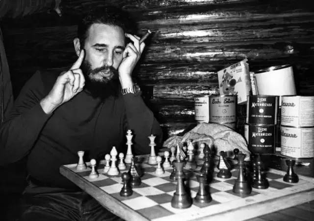 解码资深法律人菲德尔·卡斯特罗:我有一件精神防弹衣