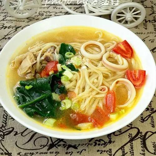 正宗热鸡汤的做法,自加热鸡汤的做法