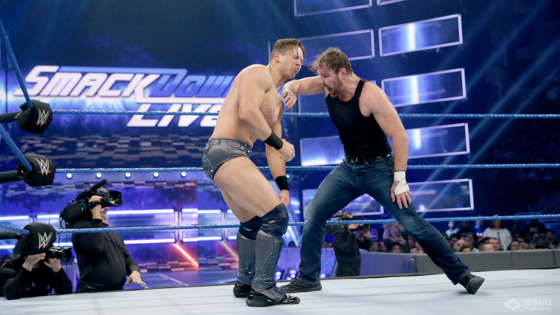 WWE驸马爷风云决战RVD！凯恩抛摔毕雪夫获全场欢呼！