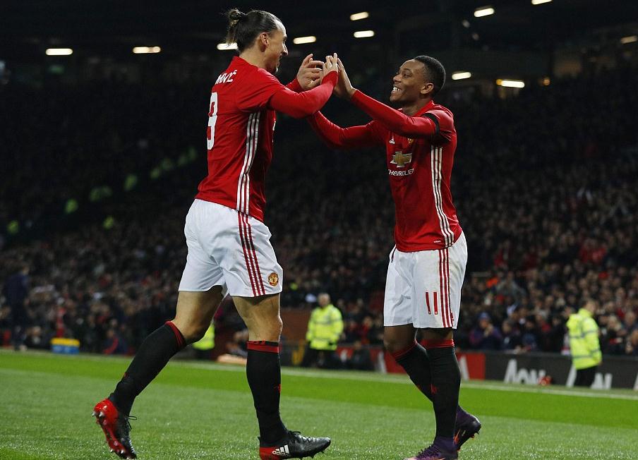 曼联首发阵容卡瓦尼,哇咔足球集锦