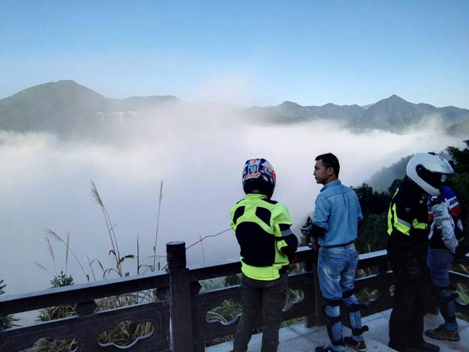 寻找最美旅行地稻城亚丁,福建最美摩旅