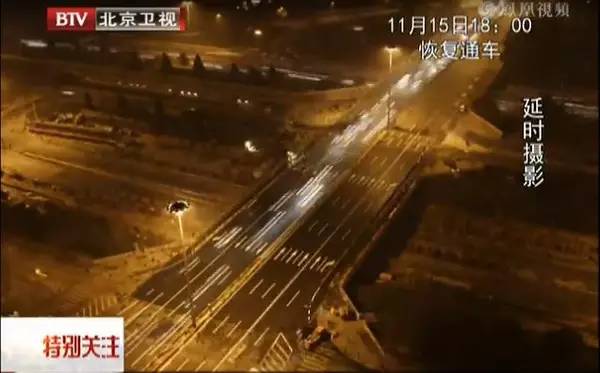 看了这个，我再也不想出国了……