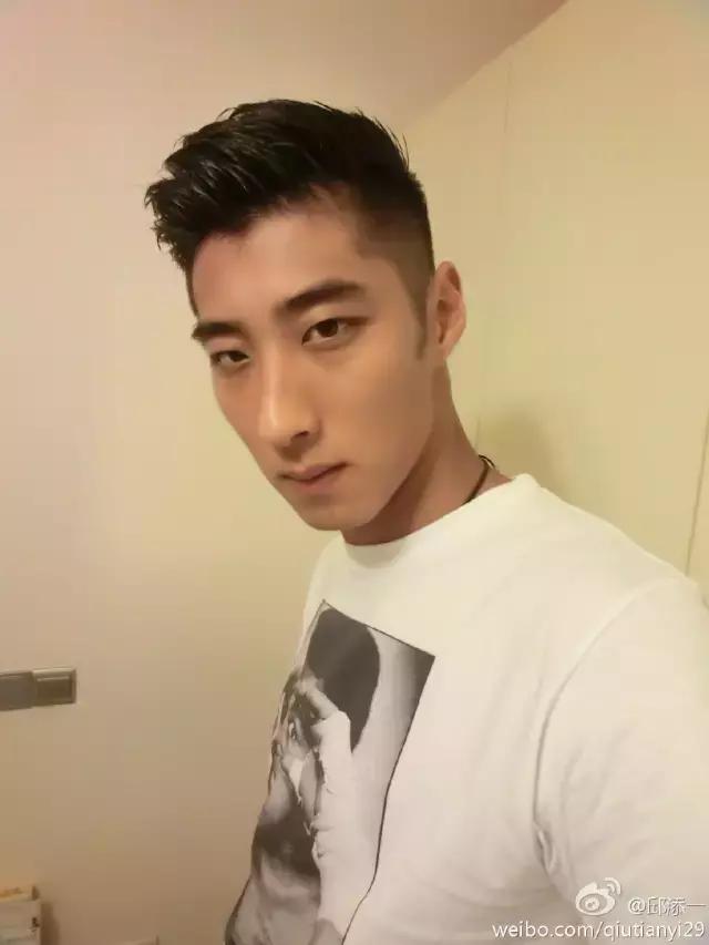 泰达即将亮相新援居然两次和弗爵爷同框！