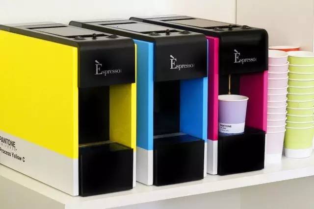 潘通十大必买颜色,潘通2024年度流行色排版