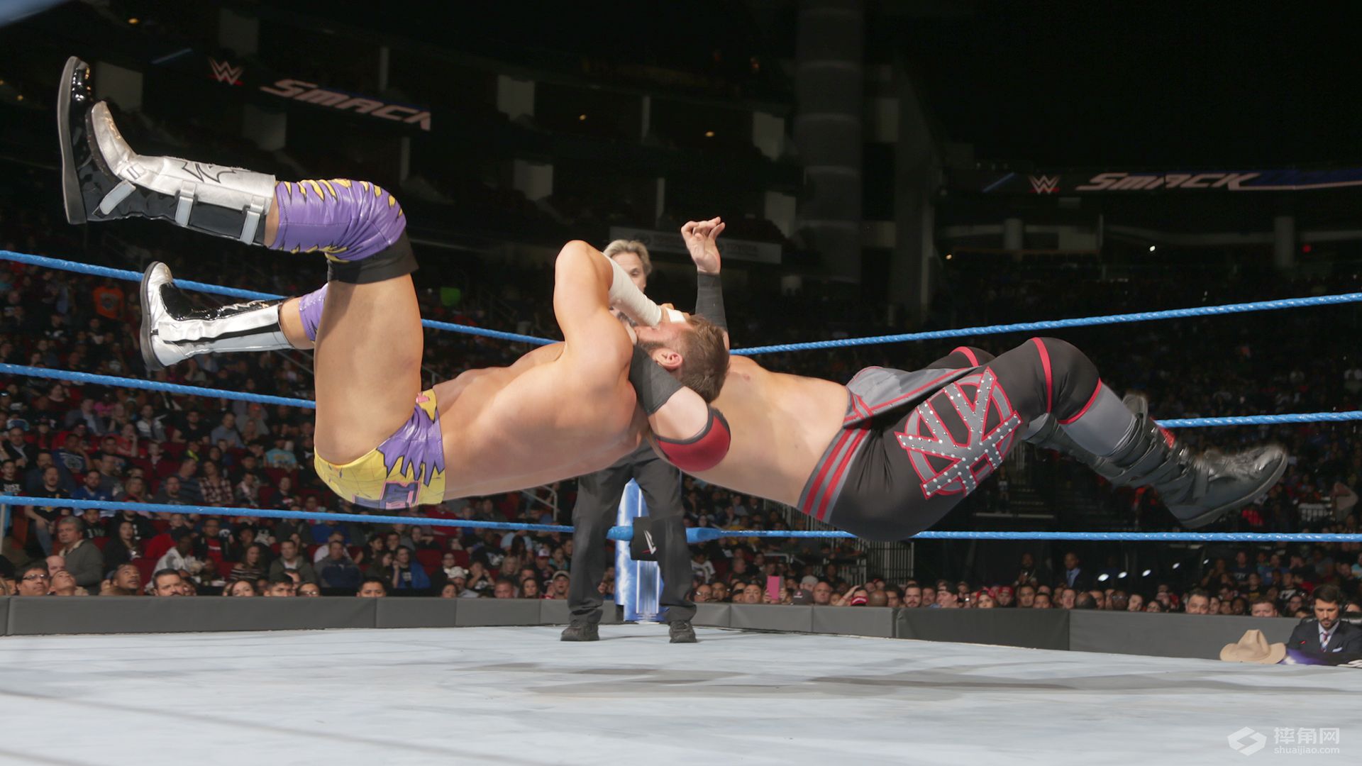 WWE驸马爷风云决战RVD！凯恩抛摔毕雪夫获全场欢呼！