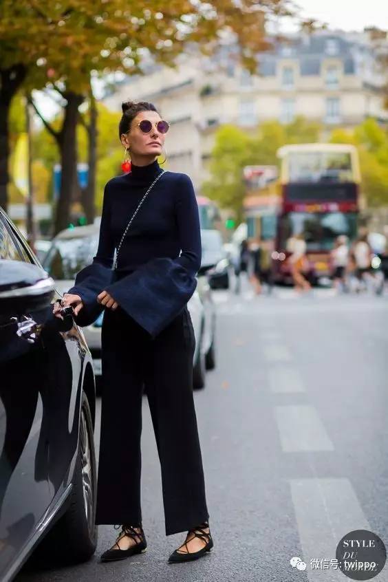 打造自己的胶囊衣橱需要什么单品,春季胶囊衣橱30件必备基础单品