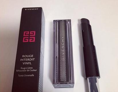 哪个牌子口红豆沙色好看还滋润,2021口红色号排行榜前十名