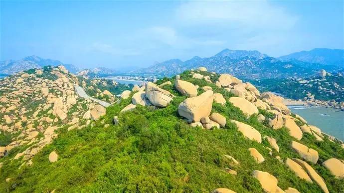 情侣每年都去一个地方拍照,情侣旅行同一个地方拍照