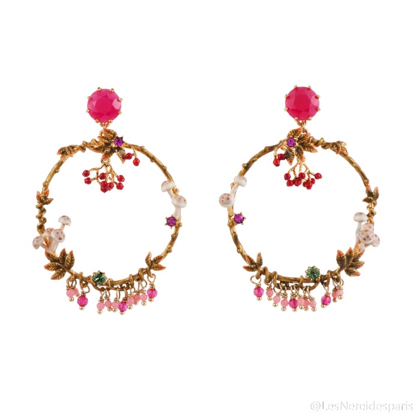 20岁女孩子戴什么首饰好,二十几岁女孩戴什么