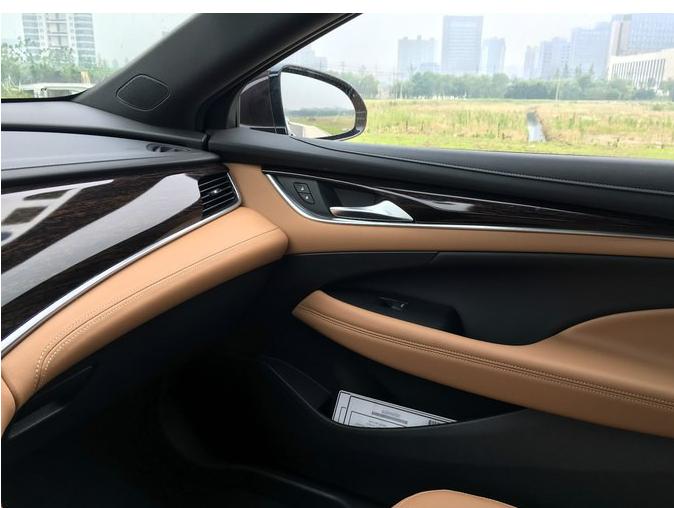 新君越最值得入手的配置,新君越2.0t跑高速真实感受