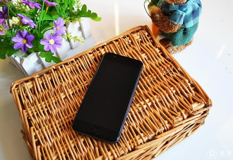 21克老年手机，老年机中的苹果手机