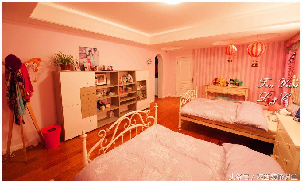 结婚已经十年，十年给老婆的礼物就是这套不大不小的房子