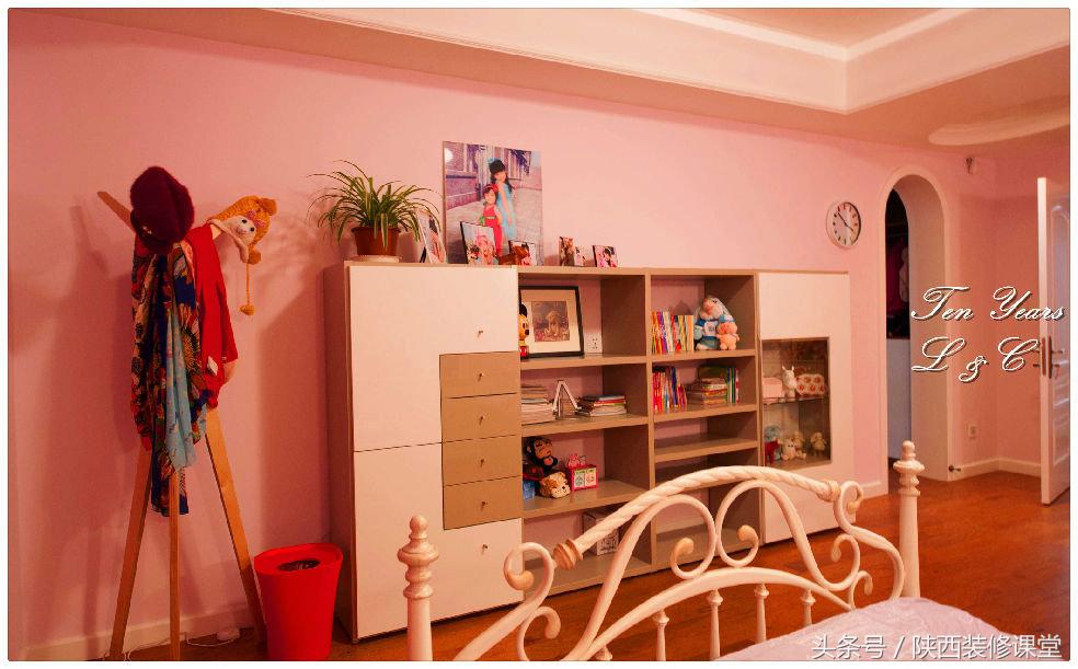 结婚已经十年，十年给老婆的礼物就是这套不大不小的房子