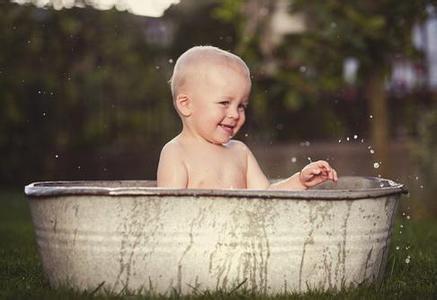 婴儿湿疹抓破能用碘伏吗,幼儿湿疹抓破了