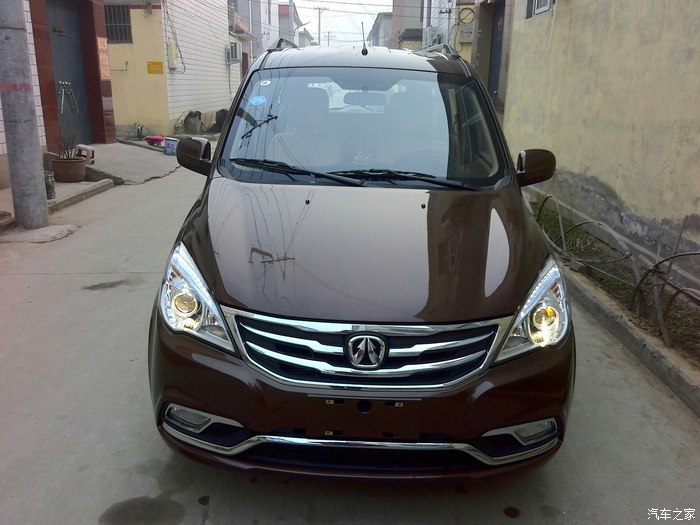 北汽威旺m30内部空间,威旺m30空间