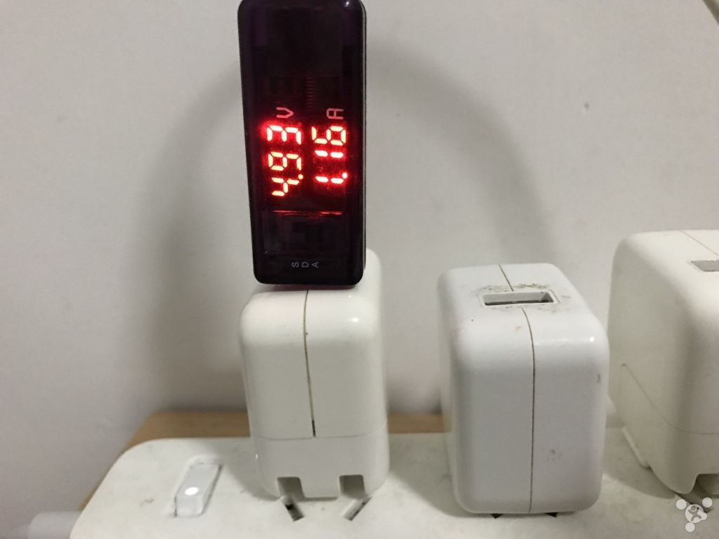 锋友充电器,iphone7使用苹果原装20瓦快充