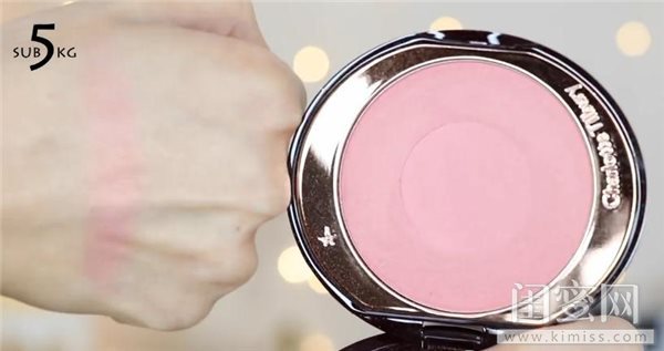 宇宙甜心博主的本命化妆品，就算是世界末日，也要带上这些！