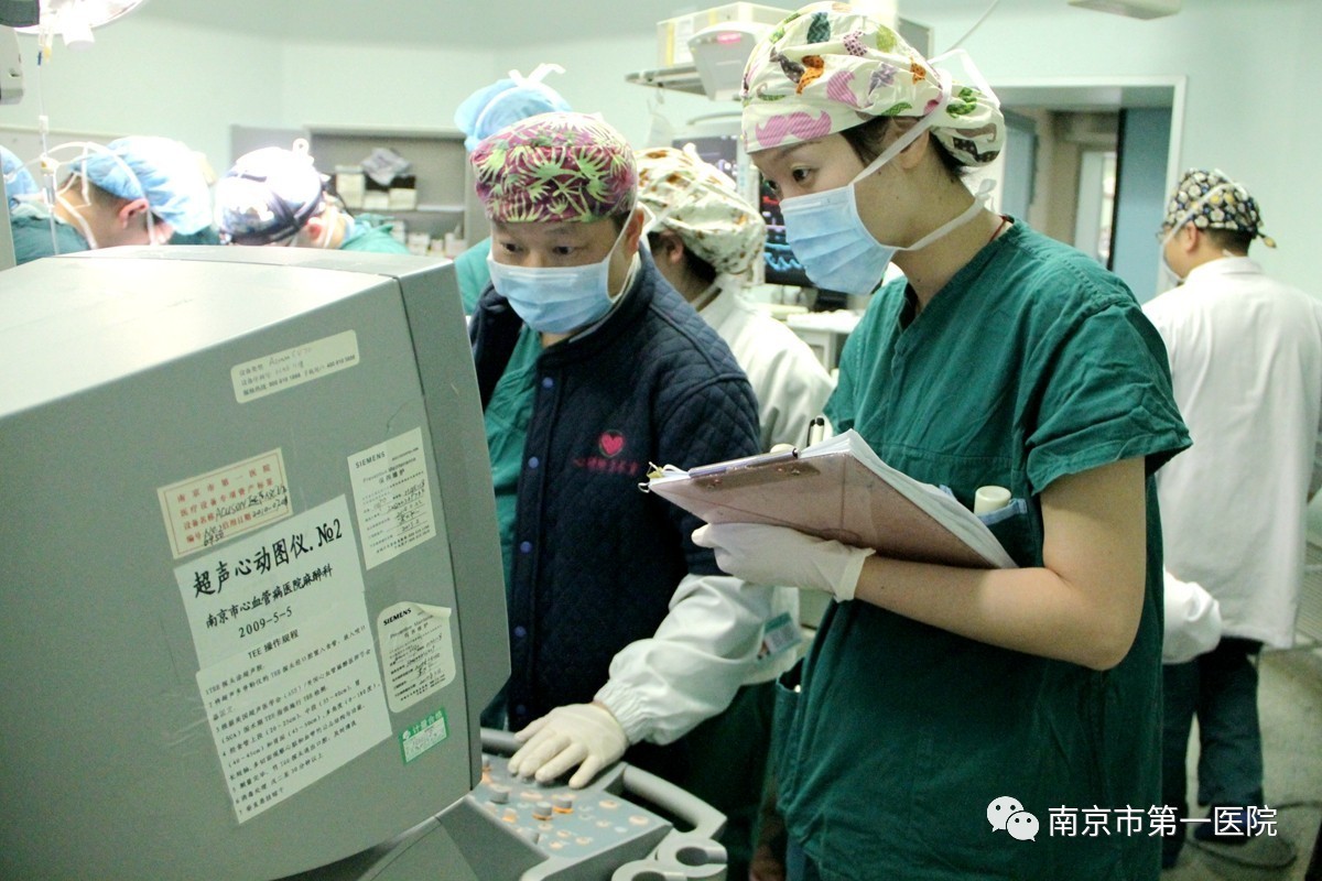 17岁少年心脏病手术,小女孩做了4次心脏手术