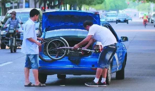 打车带行李收费正常吗,打车一口价可以带多少行李