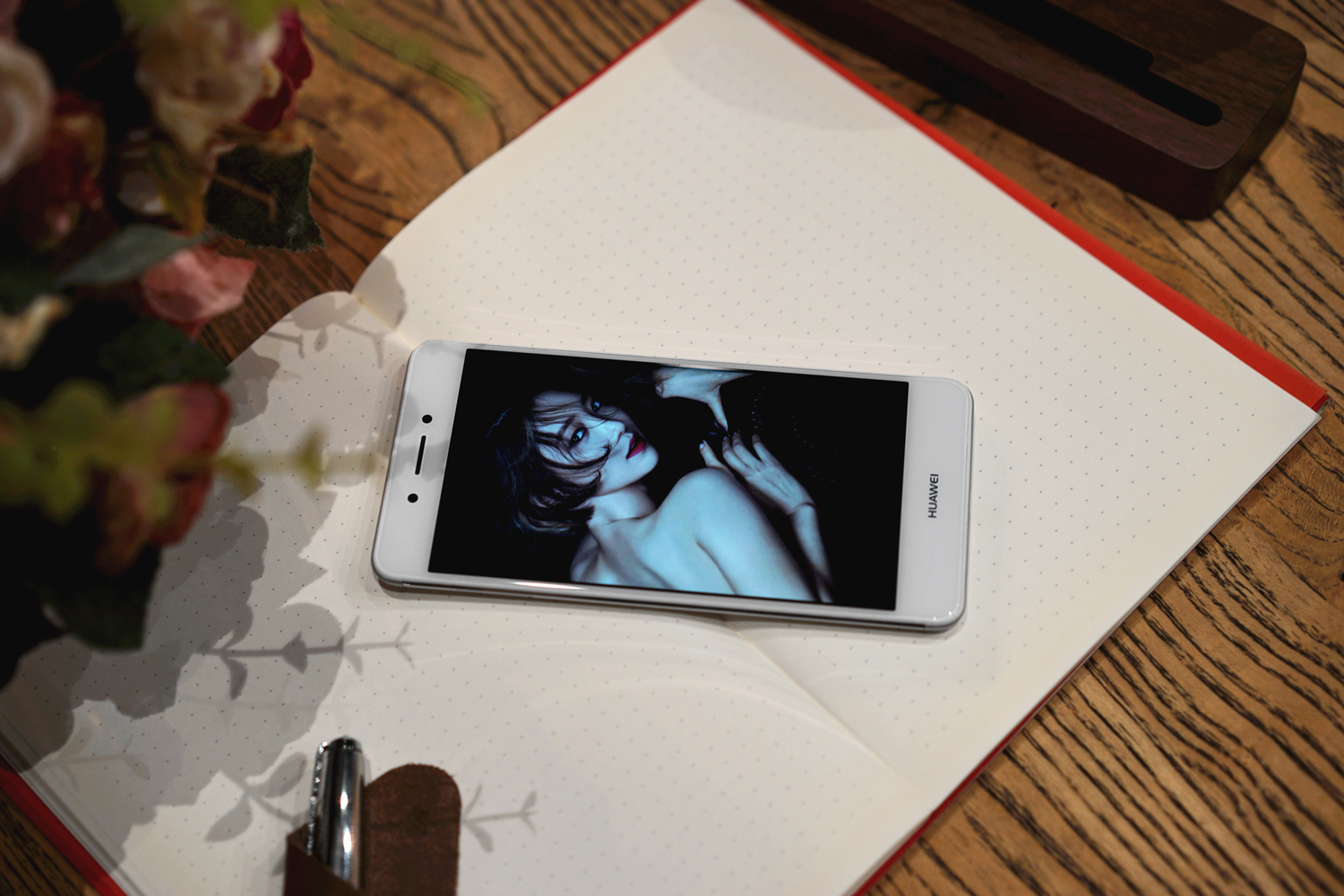 青年金属千元旗舰华为畅享6S测评