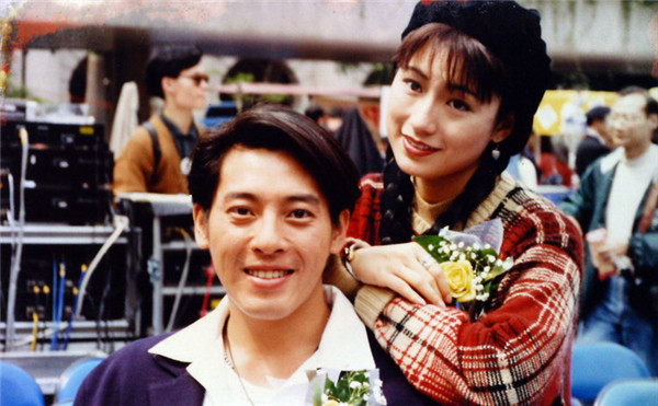 “男人婆”张延淡出娱乐圈女儿已12岁，原来娱乐圈夫妻这么多