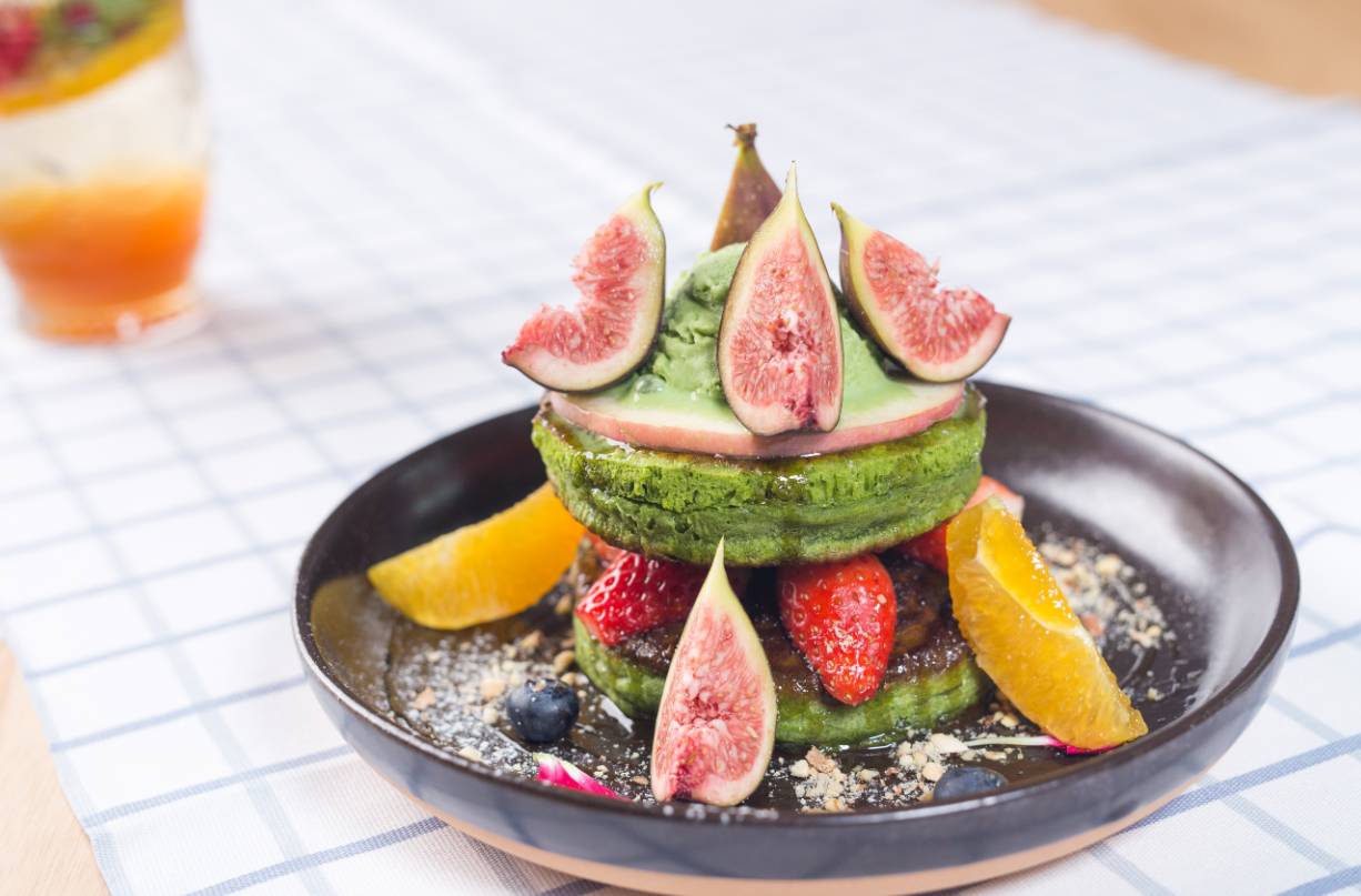 这期新店合集有家店，挤爆滨江，姑娘们一次撸200串都不过瘾！